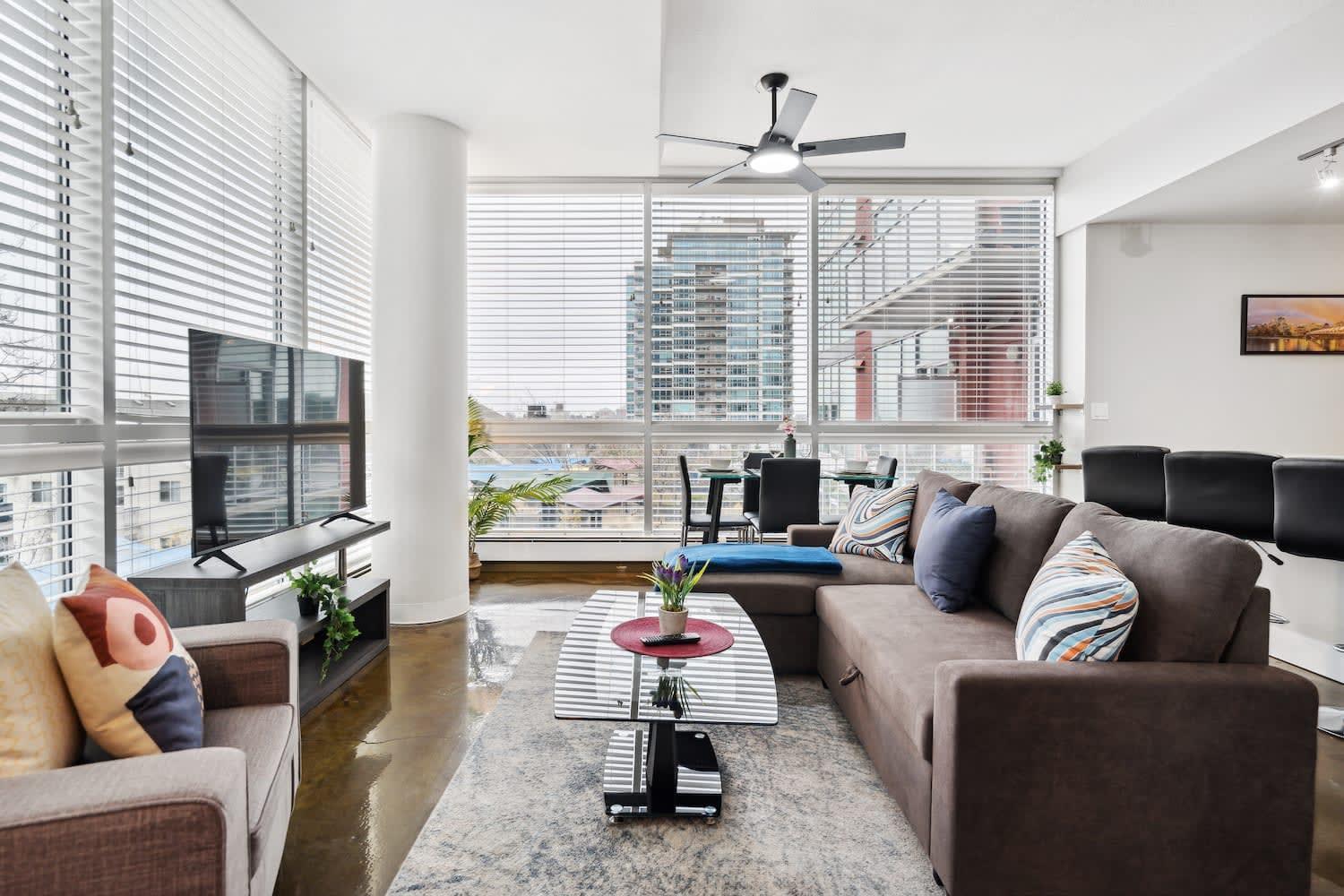 Upscale 2Br Condo - King Bed - Stunning Views YYC Eksteriør bilde